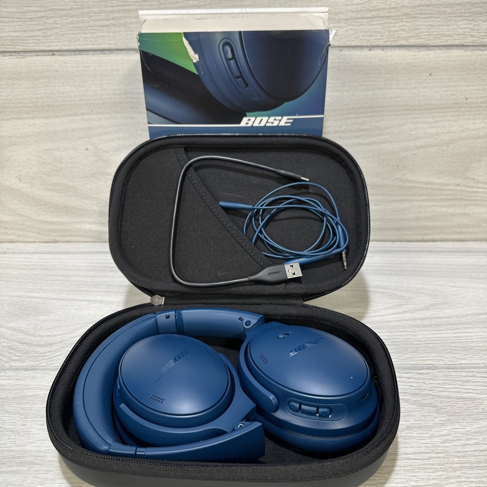 Bose QuietComfort Wireless Headphones Limited Edition Twilight Blue